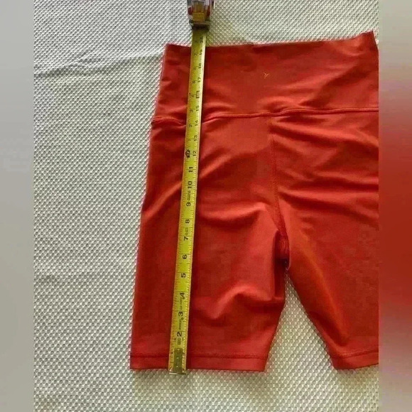 ✨Old Navy active high waist shorts size small red orange - Picture 6 of 6